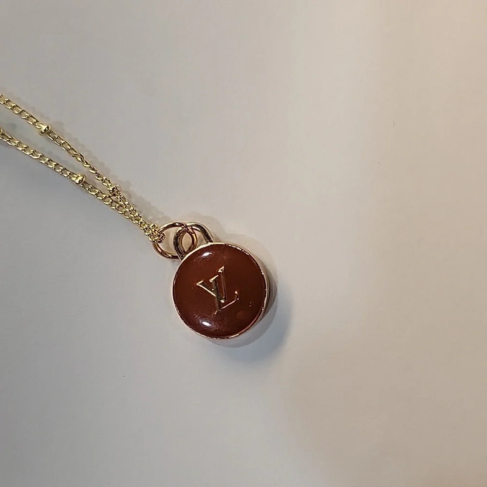 Luxury Charm with Unbranded Necklace - Picture 2 of 2